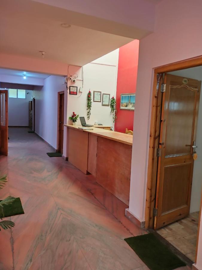 Tsaskan Hotel Leh Esterno foto