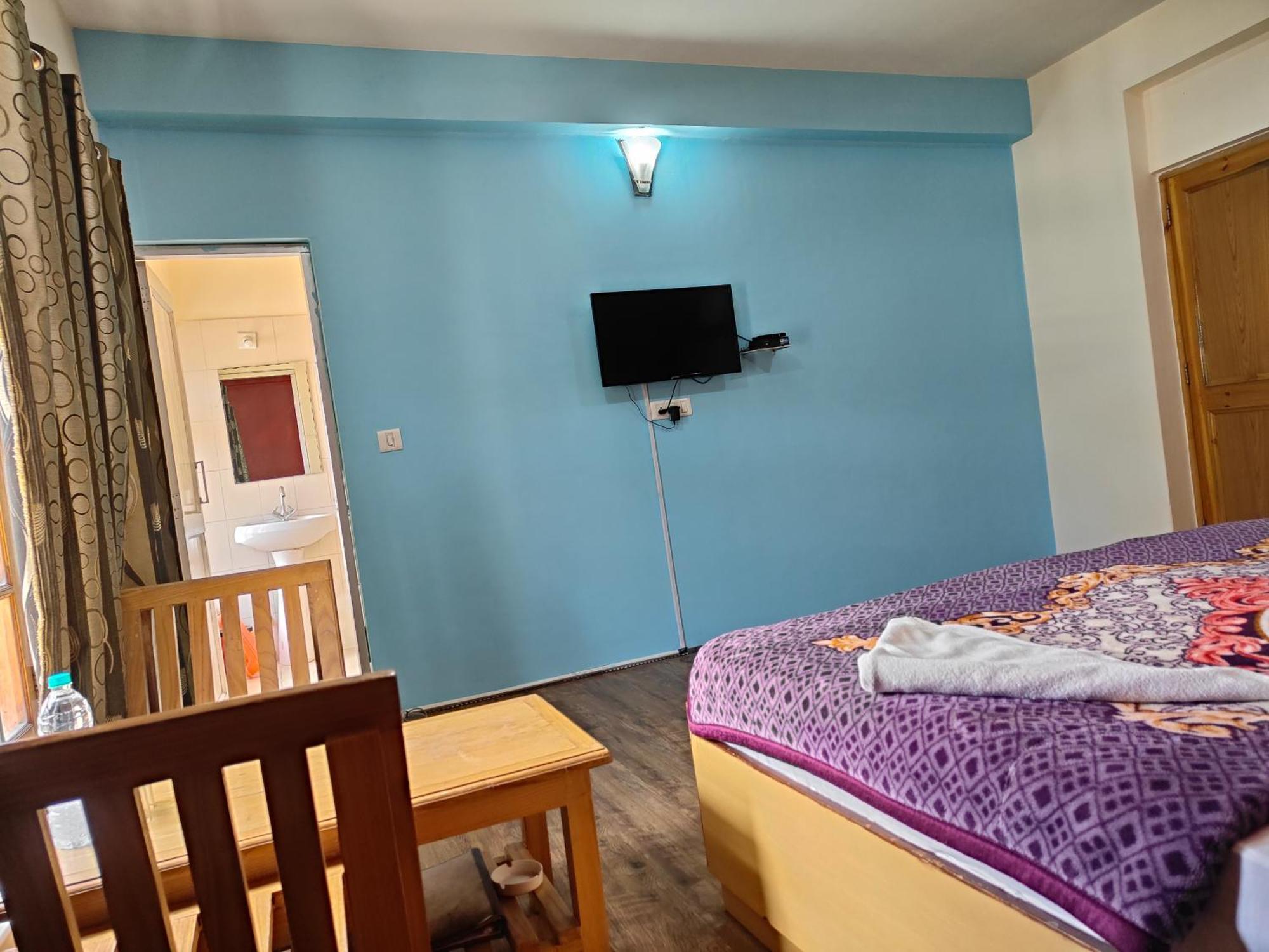 Tsaskan Hotel Leh Esterno foto