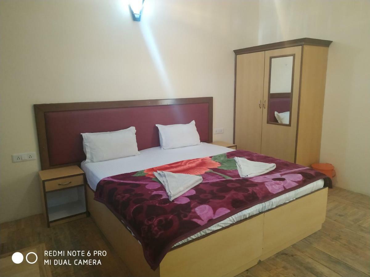 Tsaskan Hotel Leh Esterno foto