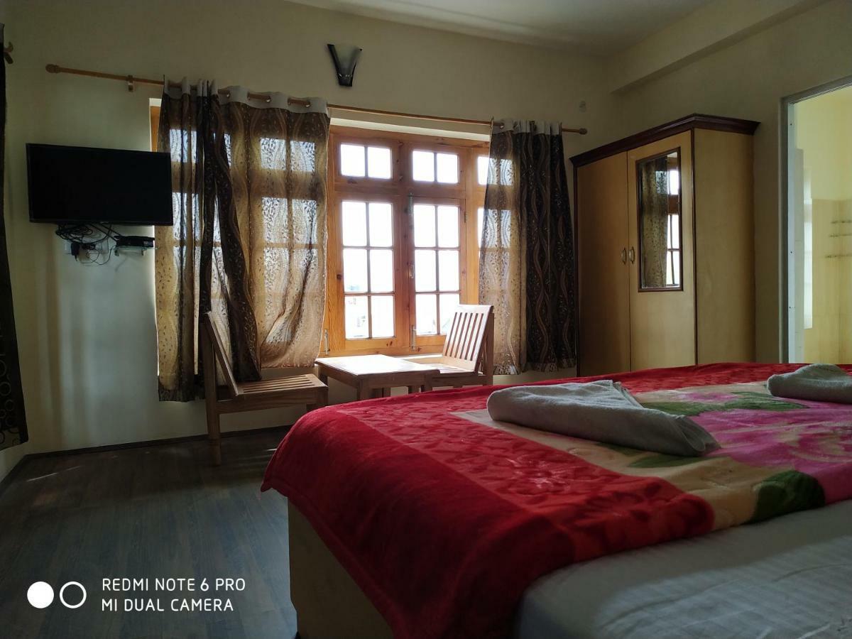 Tsaskan Hotel Leh Esterno foto